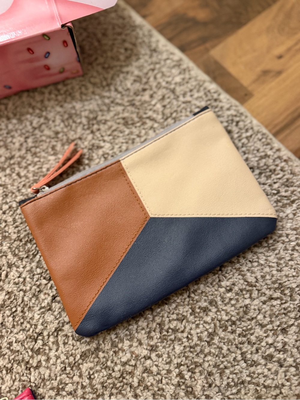 ipsy Tri-Color Zip Pouch in Navy, Tan & Cream